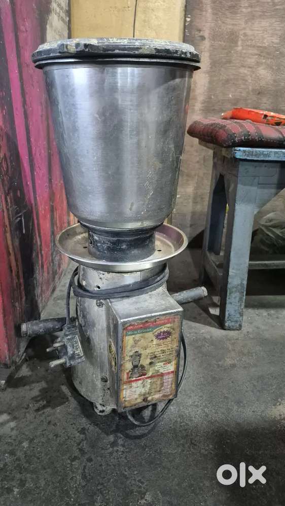 MOTOR : 1.5 H.P. RPM 2800: 230 VOLTS.