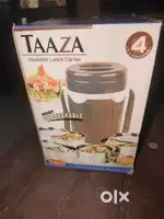 Insulated Lunch carrier (14 pieces)
