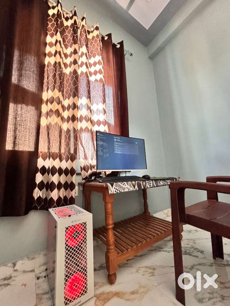 Gaming pc with 32 inch led