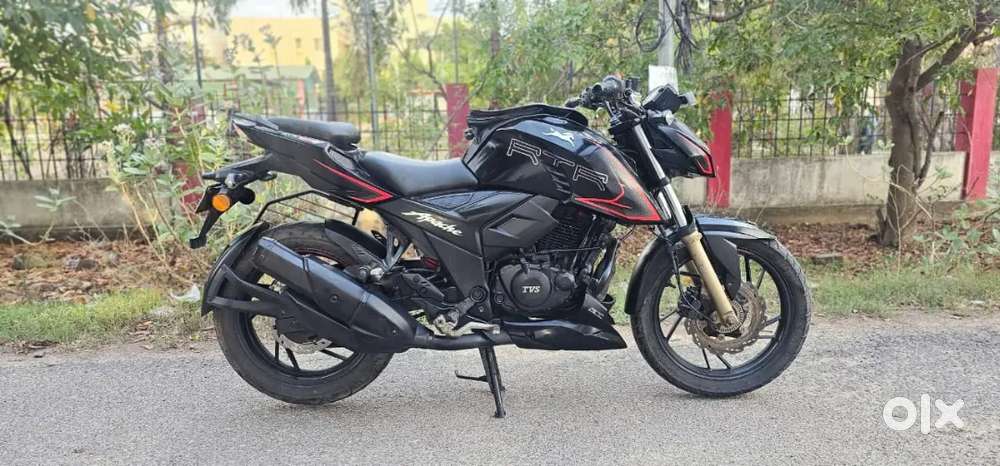 Apache RTR 200 4v (pay 25k Remaining Emi Option)