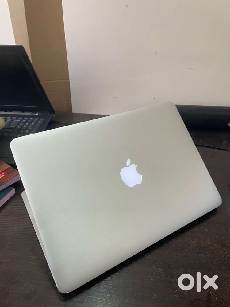 Apple macbook air 2016