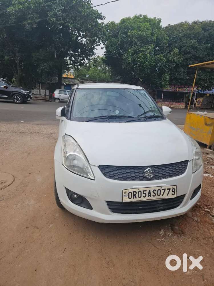 Maruti Suzuki Swift 2012 Diesel 65000 Km Driven