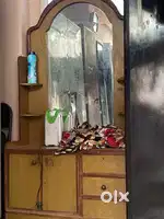 Dressing table