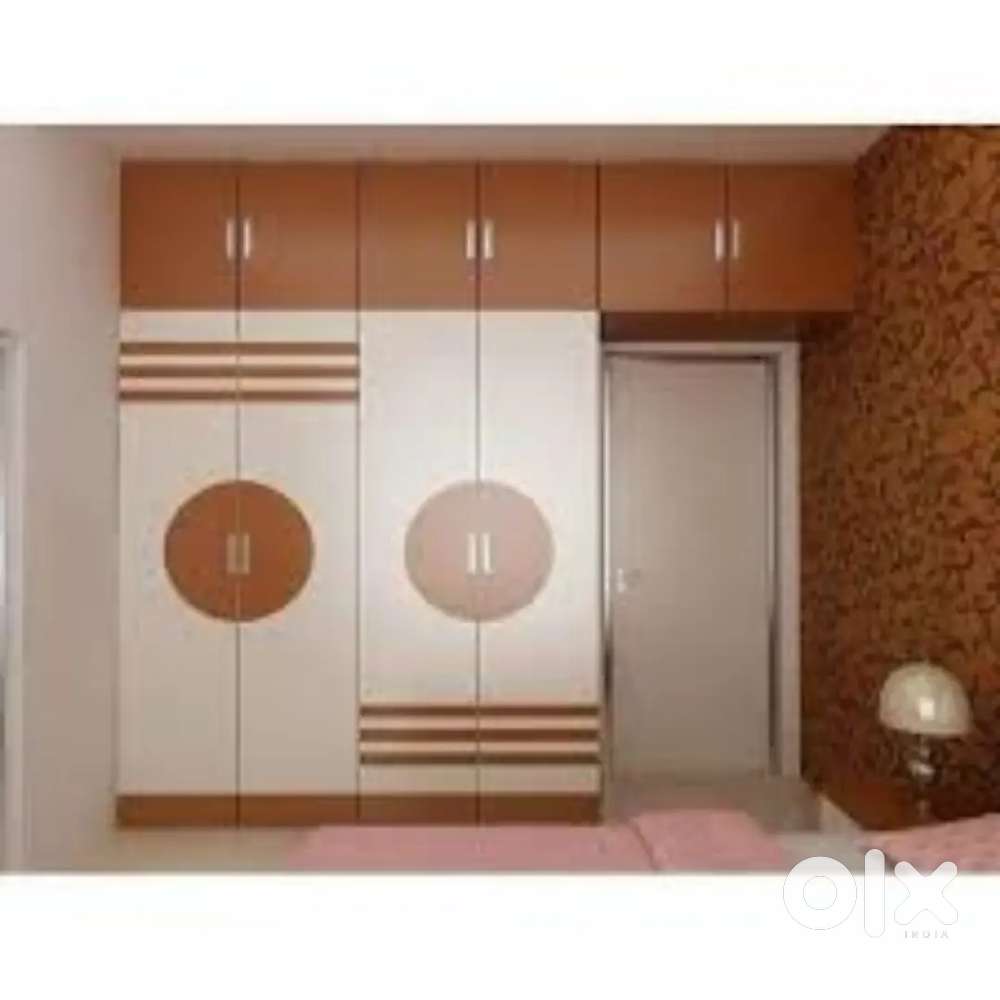 फलेट ओफिस बंगलो में वुडन फर्नीचर ऐंड ओल वकॅ समाधान
