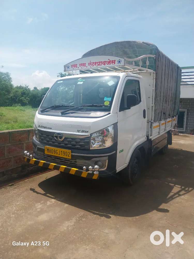 Tata Intra V20 petrol + cng