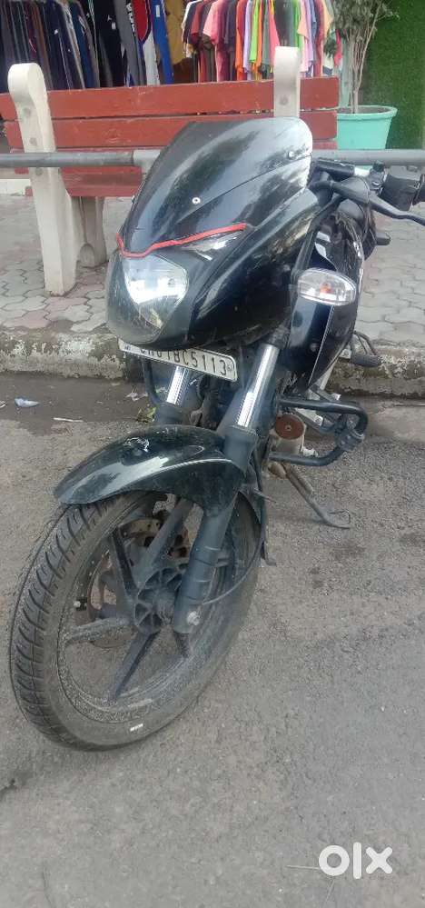 Pulsar 180
