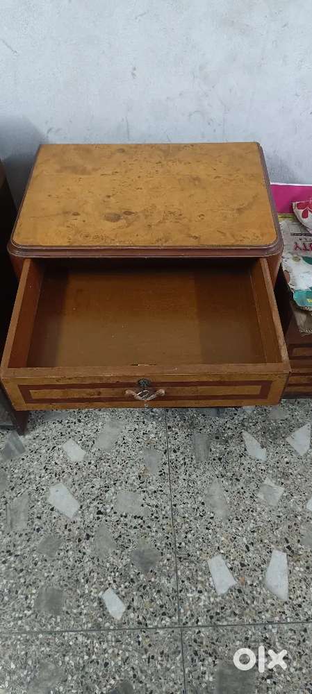 Cupboards, bed mattress, Geyser and computer table