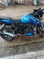 Tvs apache RTR 180