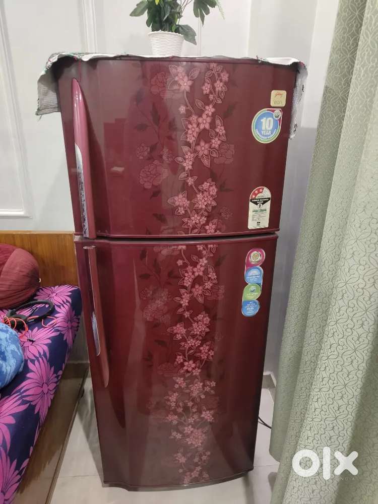 2015 Godrej 240L two door fridge