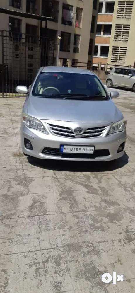 Toyota Corolla Altis 2012 Petrol Well Maintained
