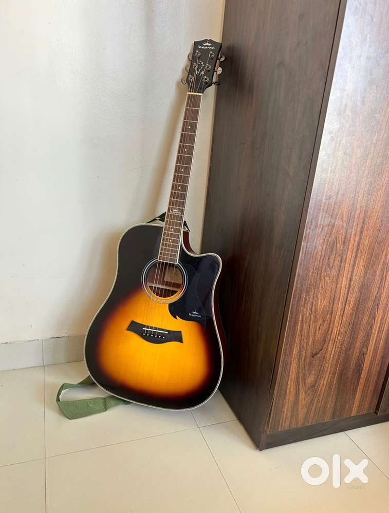 Guitar for sale