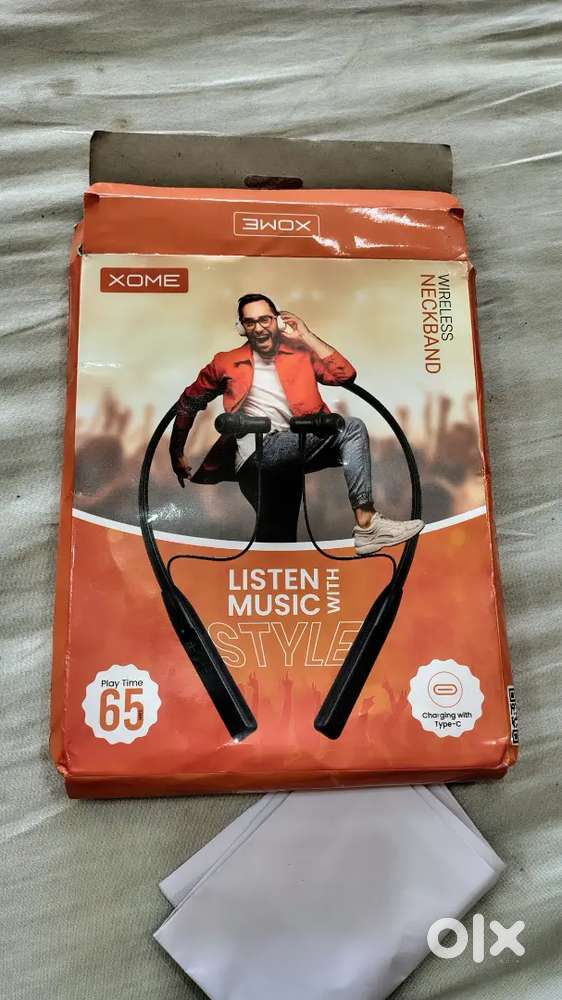 XOME NECKBAND WIRELESS