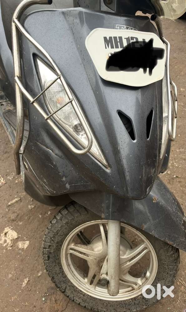 Wego gray colour