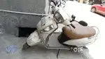 One handed scooter