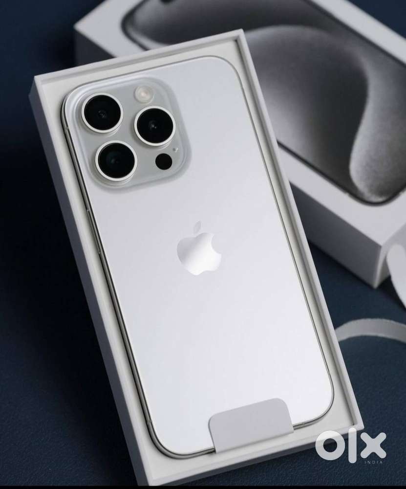 Dhamaka offer I phone 15 pro max refurbished available in 128gb