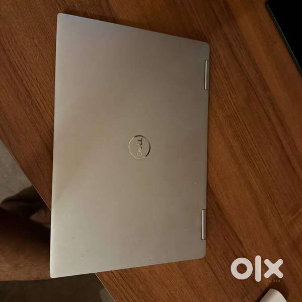 Dell XPS 7390 2in1 laptop