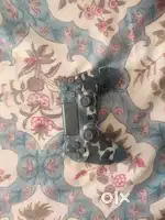 DUAL SHOCK 4 CONTROLLER (PS4)