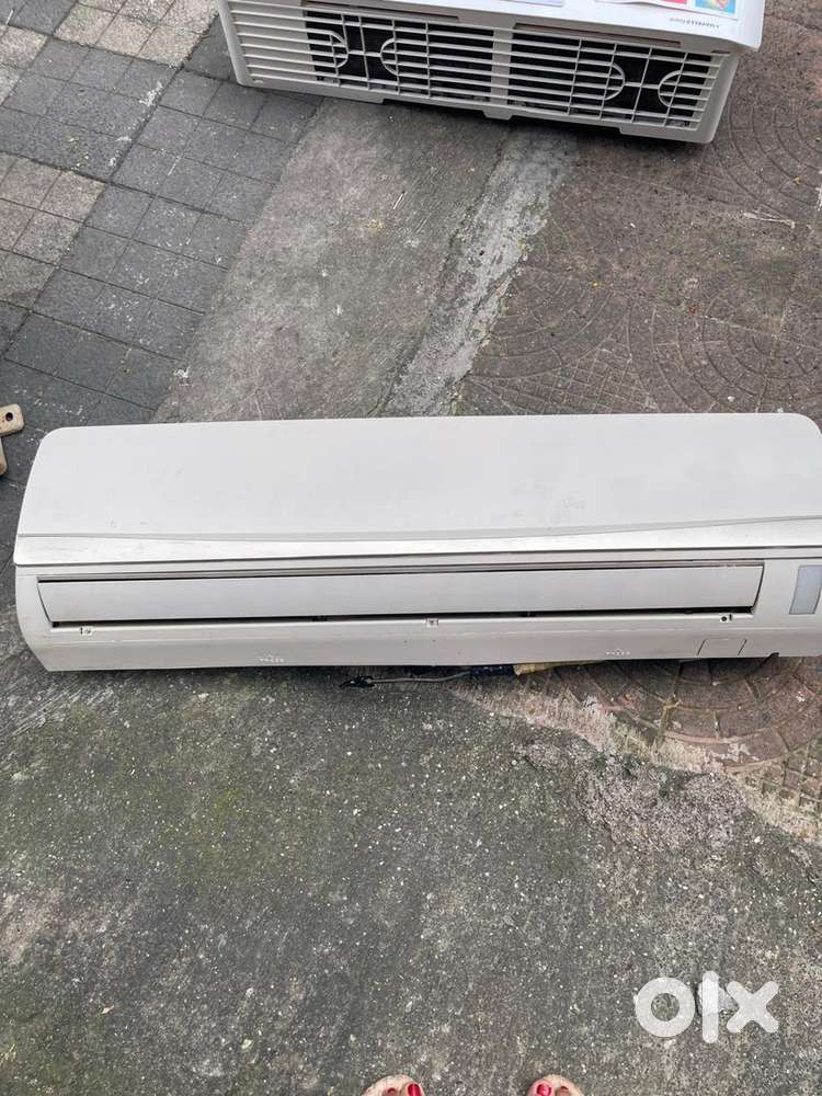 1.5 Ton Air Conditioner for Sale – Excellent Condition