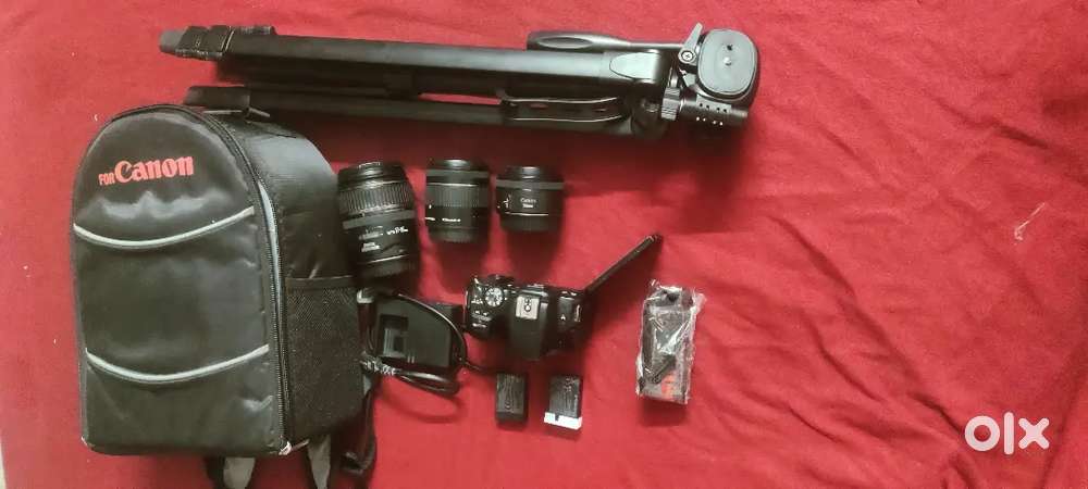 Canon 200D DSLR Camera Dual  pixel Autofocus