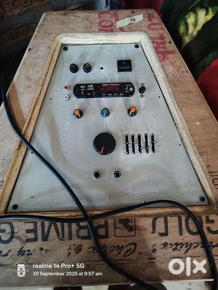 Dj box 650w akdom moja sound