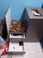 Seiling machine wardrobe cover