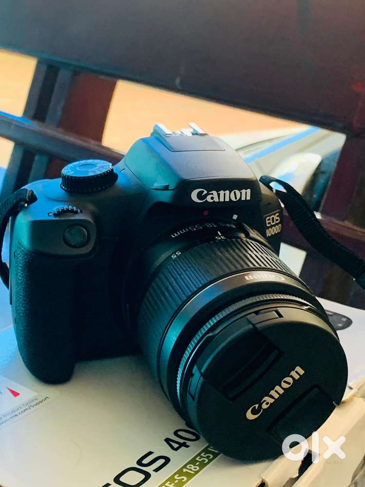 Brand new Canon eos 4000D for sale