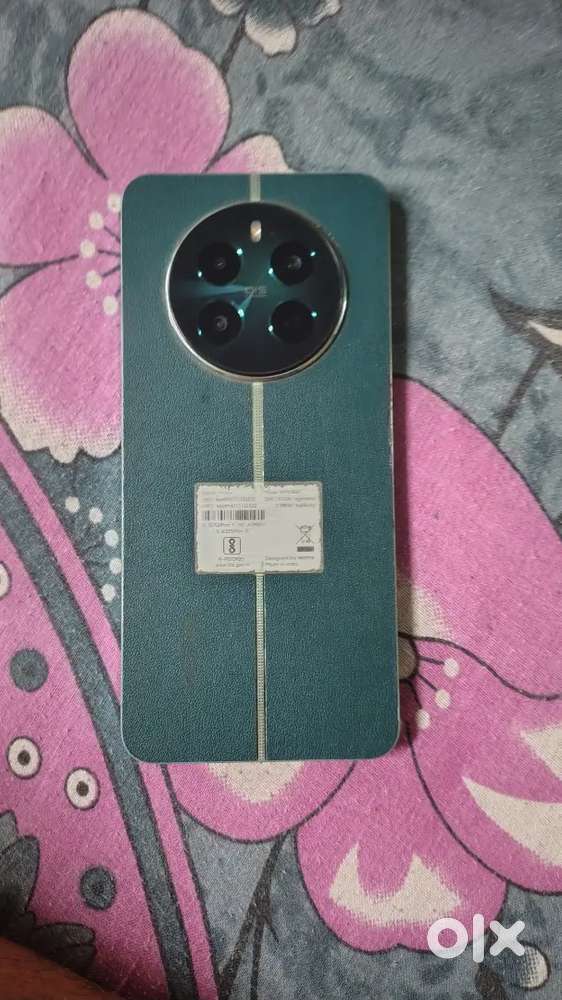 Realme 12+
