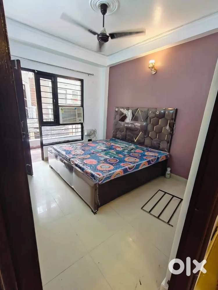 Furnished 1 bhk flat available for rent near saket metro station