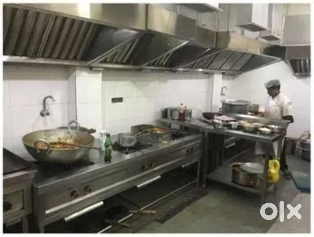 Wanted helpers for a cloud kitchen