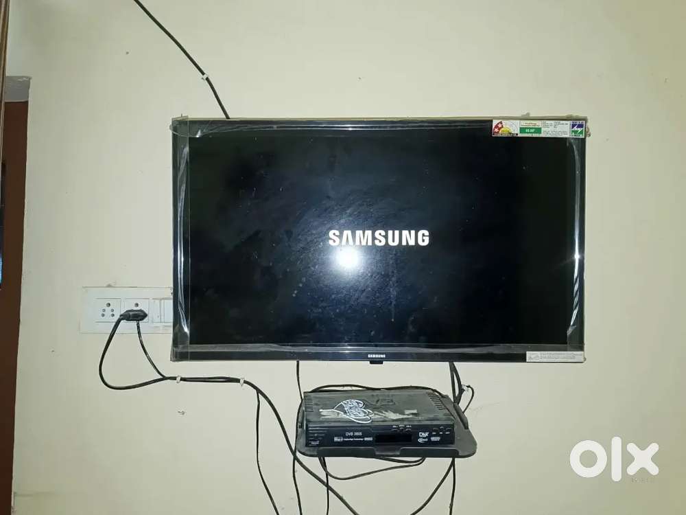 Samsung led 32 inch with dish tv