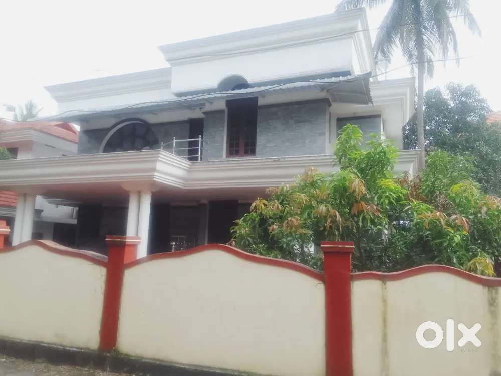 4BHK Furnished House near Lourd Church THRISSUR