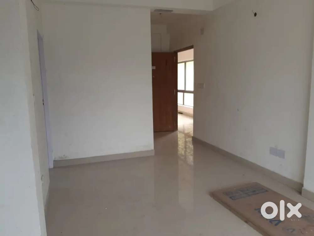 Fully restriction free 2bhk new flat rent in behala chowrasta.