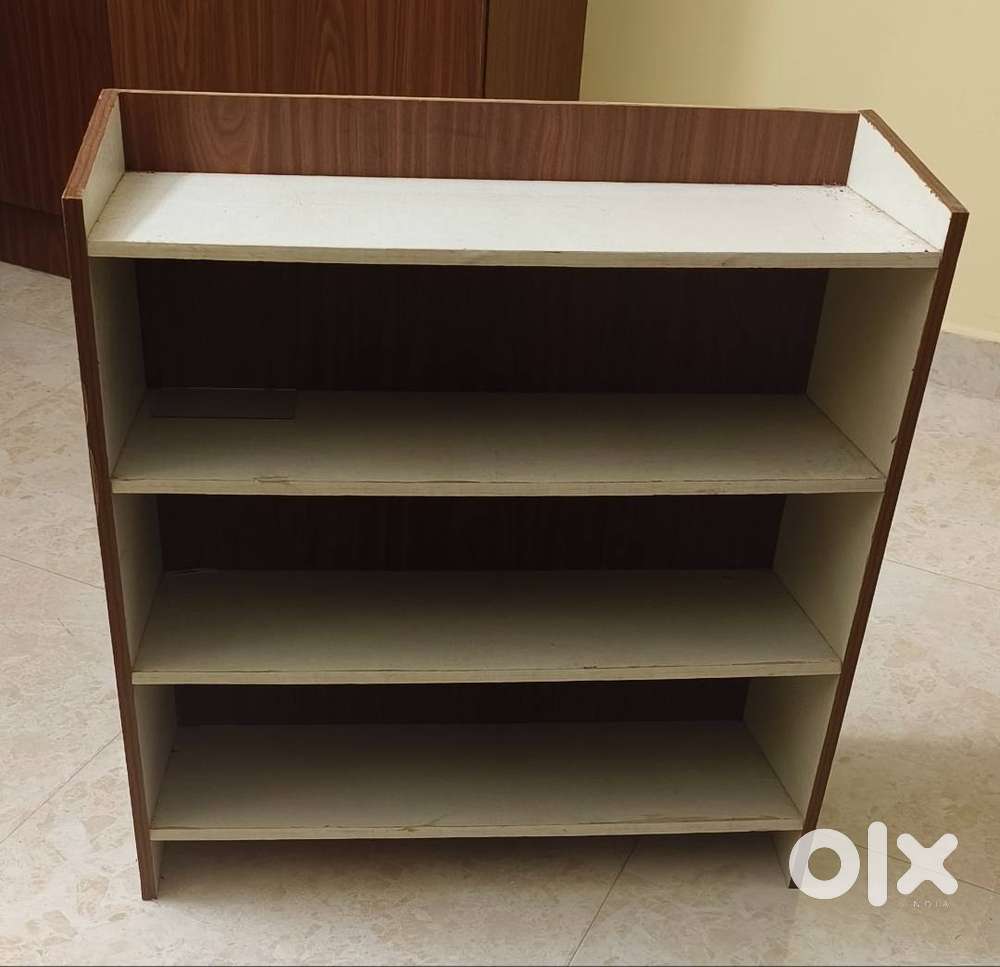 Wooden shoe/multipurpose rack