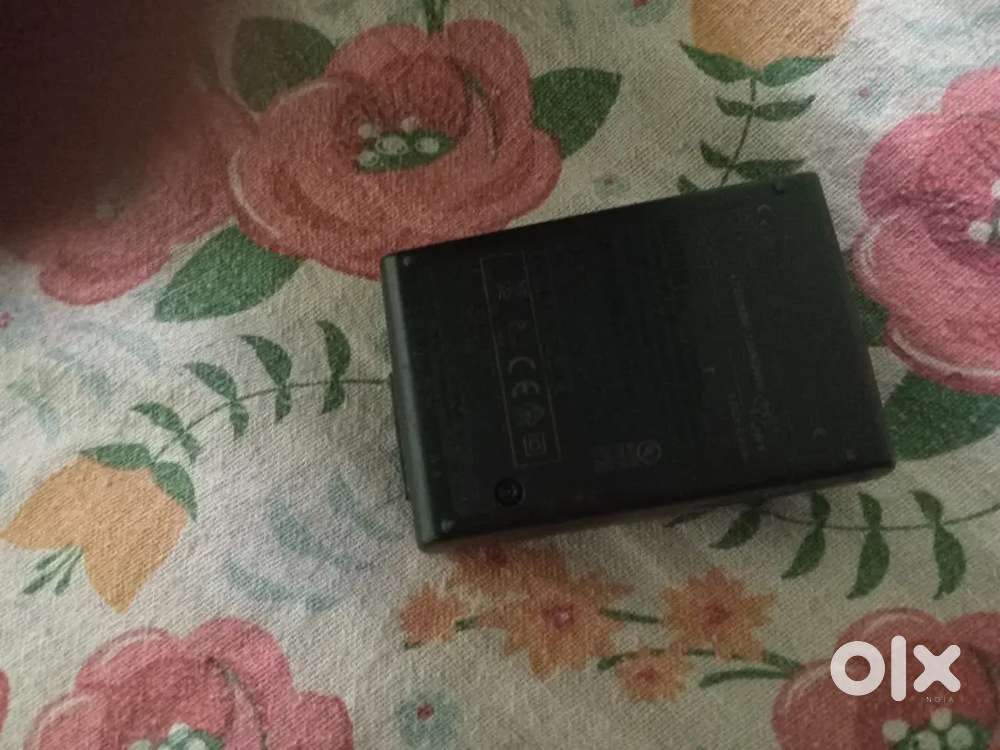 Canon A24000 SI Camera with charger