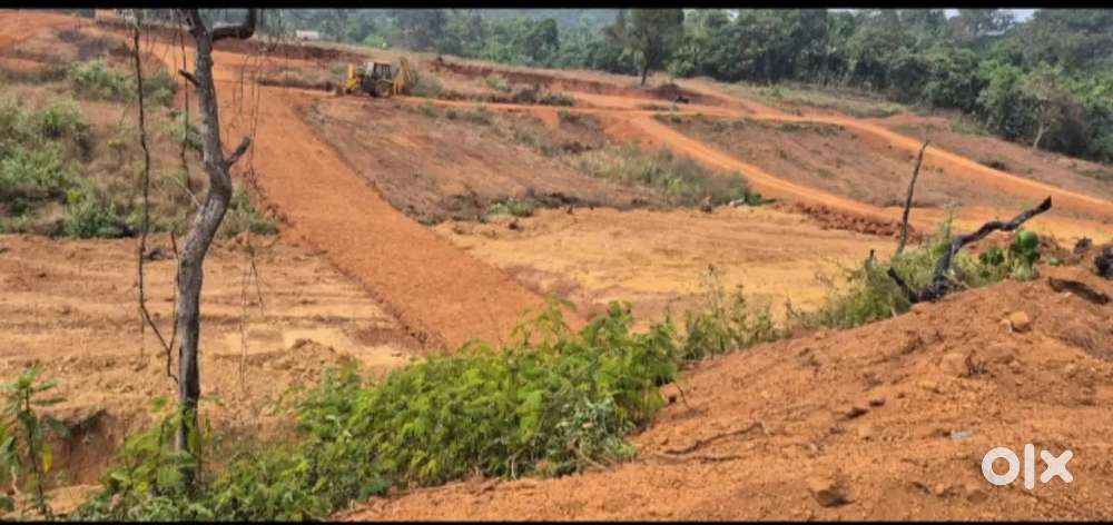 Plots for sale in Ambeshi Poriem Sanquelim North Goa @4000/sqm