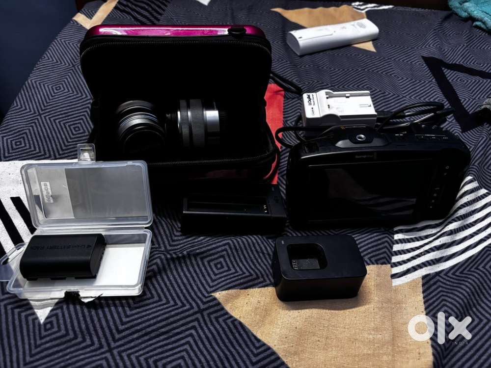 BlackMogic 4K camera with set