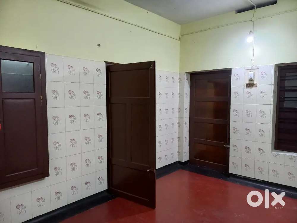 1 bedroom with attached bathroom,1hall,1kitchen ,1twowheelerparking