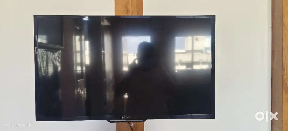 Sony 32 inch Smart TV
