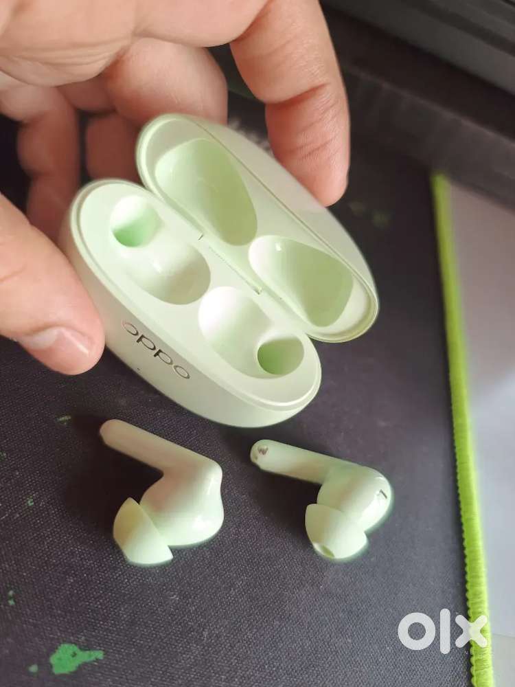 Oppo Enco Air3 pro with box and bill