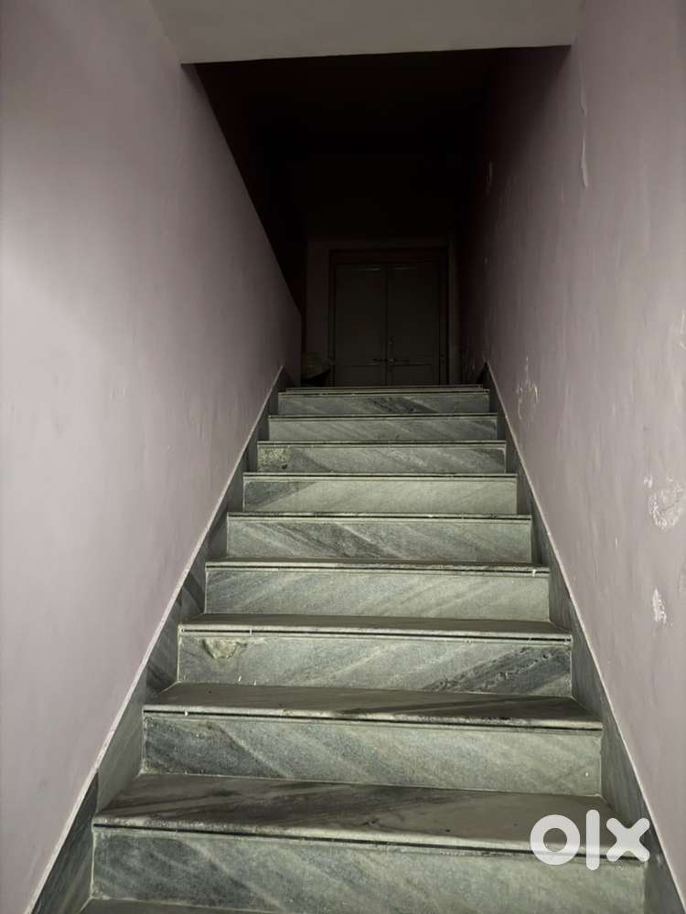 Basement Space for Rent – Approx. 1800 sq. ft. (Jagatpura, Jaipur)