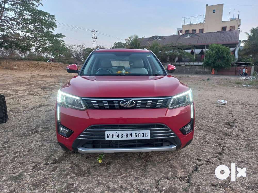 Mahindra XUV300 W8 Option, 2019, Diesel