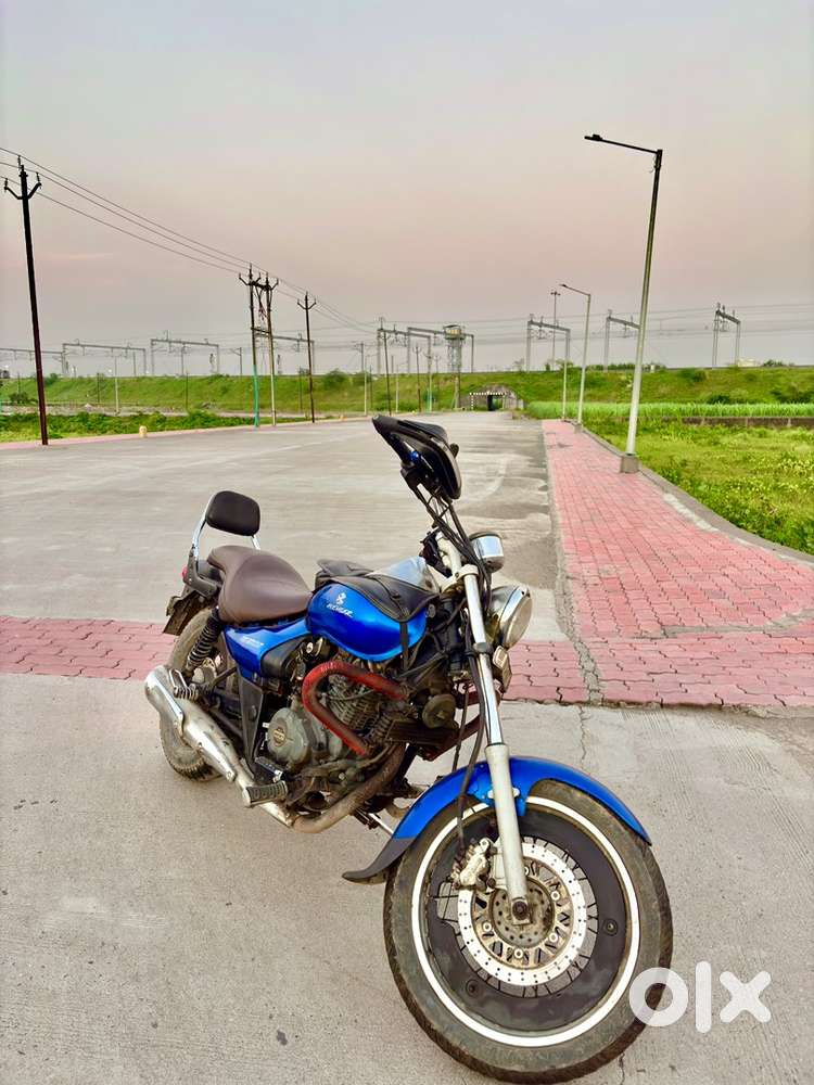 Bajaj Avenger 220 Cruise 2015 – Good Condition, All Papers Clear