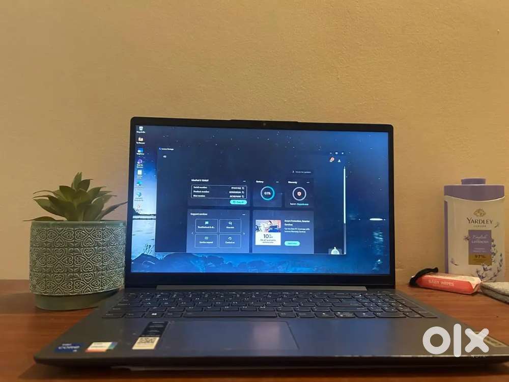 2023 lenova IdeaPad Slim 3 12th gen Intel i5 urgent sale