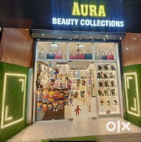 Sales Woman / Girl– 4 Pm to 9 pm , Aura beauty -Thoppumpady