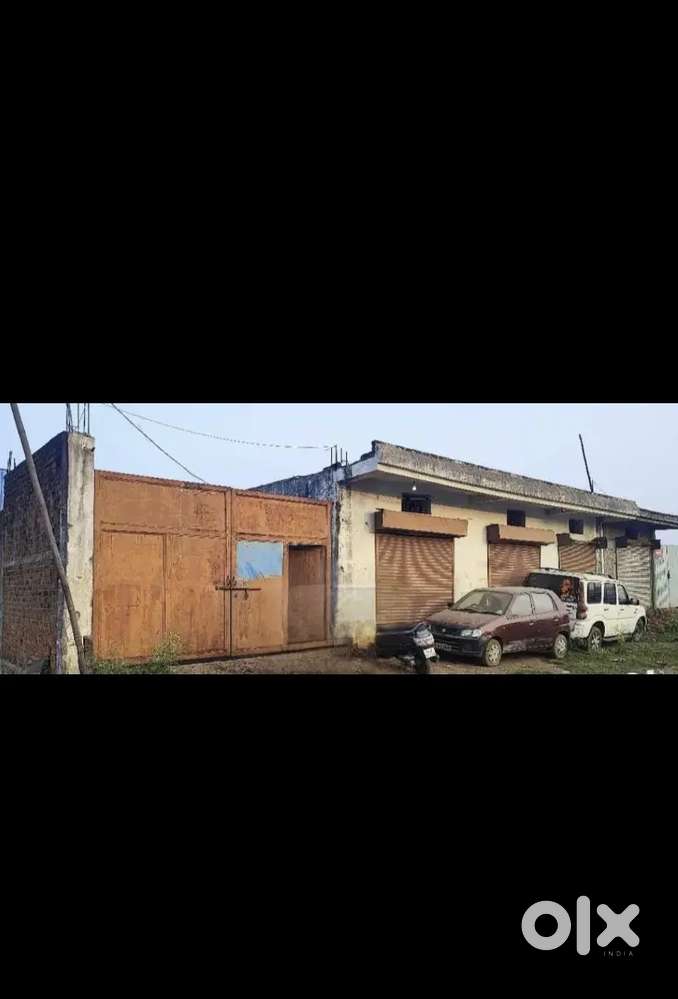 4025 sq.ft godown with 3 shop khajri bypass