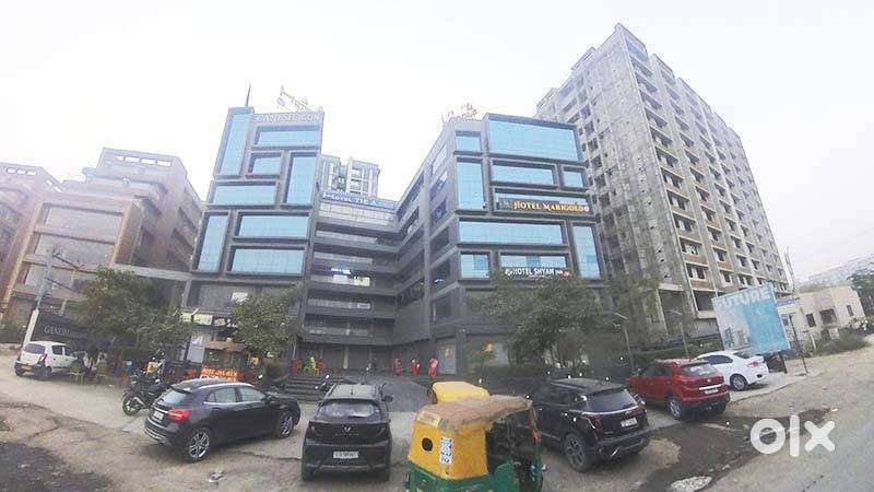 Ganesh Icon Office For Sell in Nava Naroda