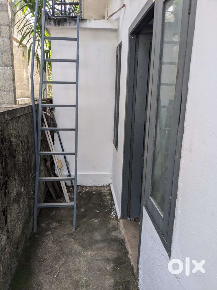 Independent house for rent near Meitra Hospital