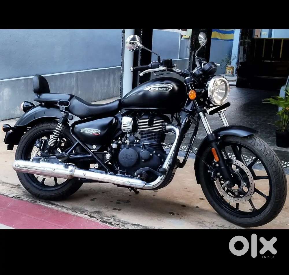 Royal Enfield meteor 350