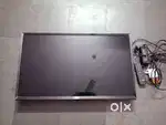 32inches.Tv LED BRAND LG SALE rear used nonSMART