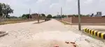 Lucknow me command hospital se 20minat ki duri par approved plot